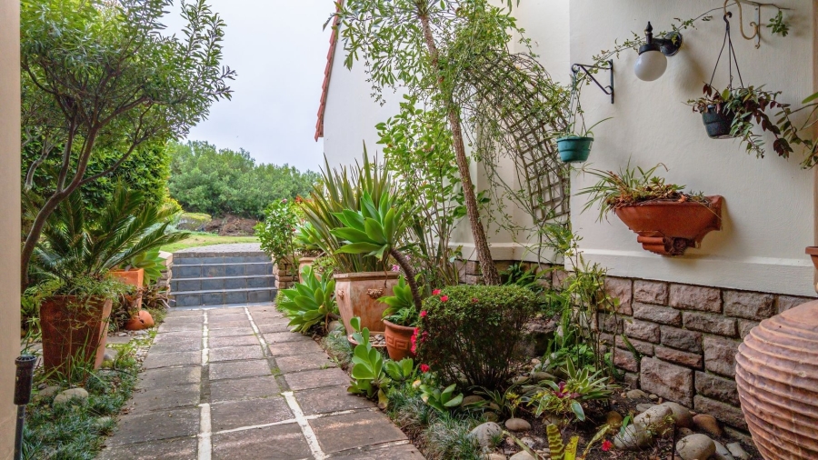 4 Bedroom Property for Sale in Pezula Golf Estate Western Cape